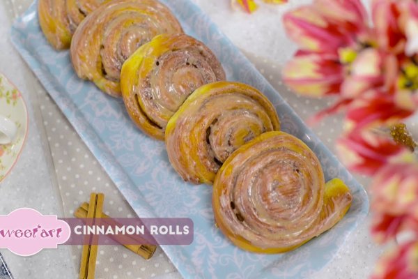 Rulouri cu scortisoara si glazura sau Cinnamons rolls