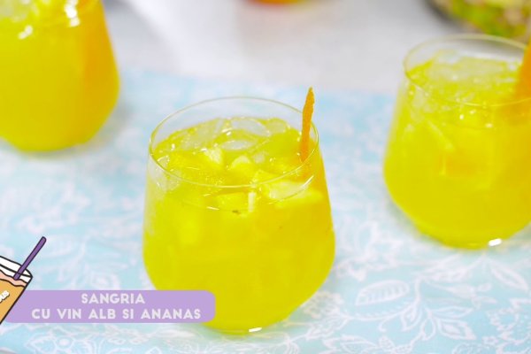 Sangria cu vin alb si ananas