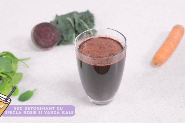 Suc detox din sfecla rosie si varza kale - Reteta video