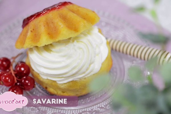 Savarine pufoase de casa