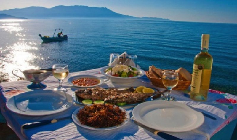 Dieta greceasca - 8 lucruri pe care e bine sa le invatam de la greci