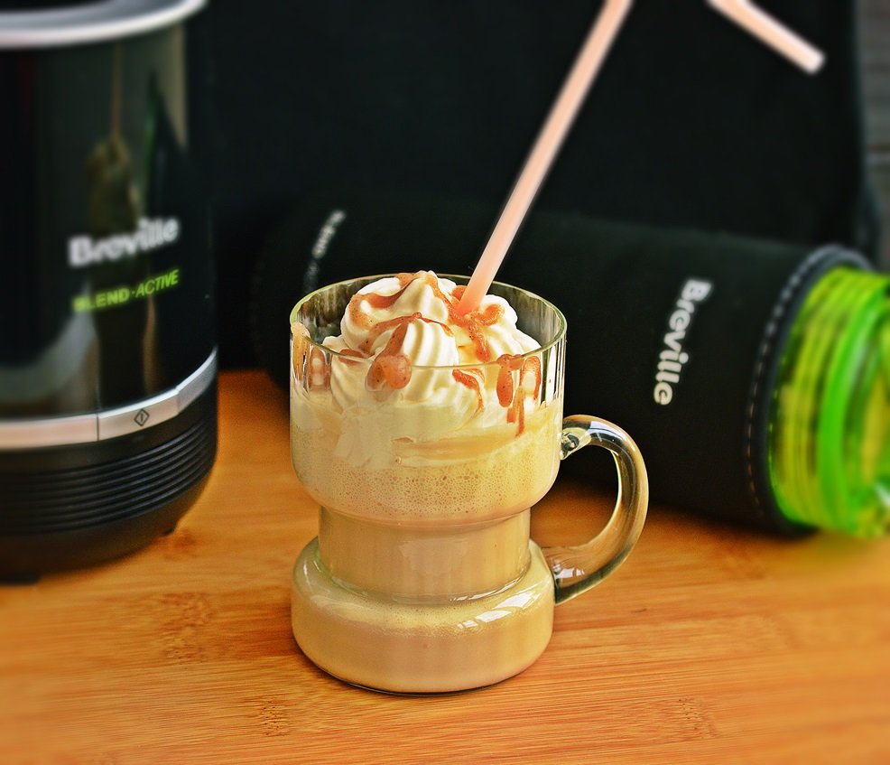 Smoothie cu Amaretto si cafea