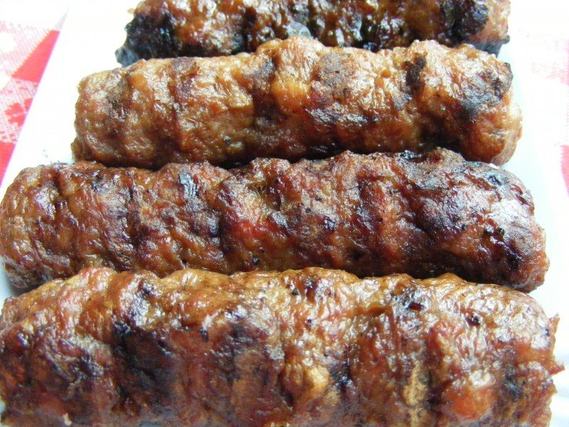 Pasta de mici