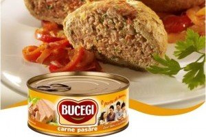 Chifle umplute cu carne de pasare Bucegi si rumenite in cuptor