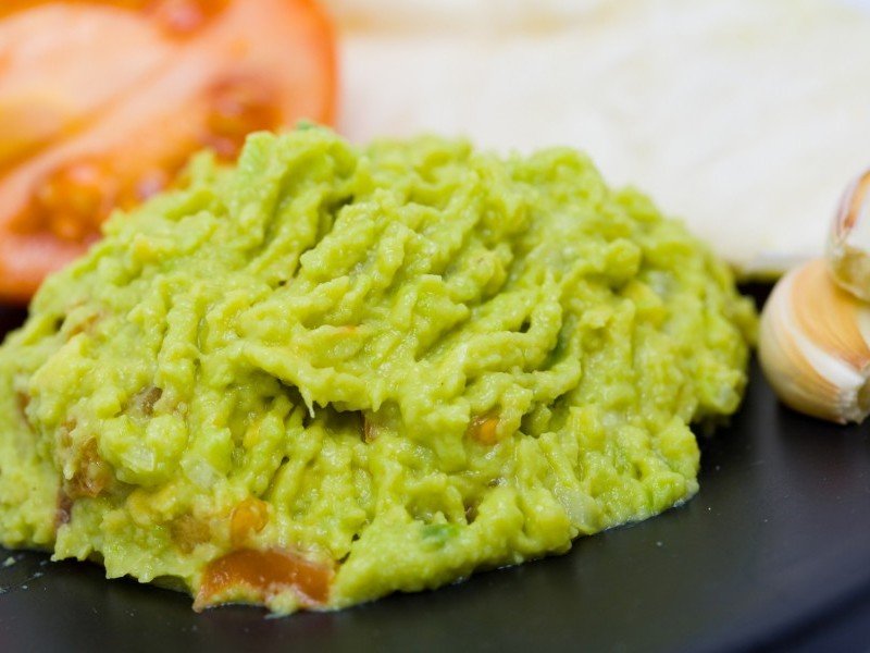 Guacamole cu usturoi