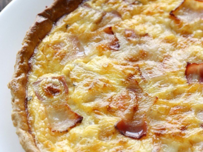 Quiche Lorraine cu aluat de foietaj