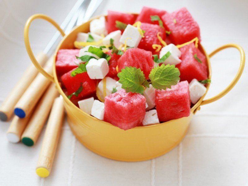Salata de pepene rosu