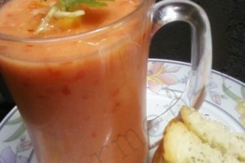 Gazpacho sau supa de rosii rece