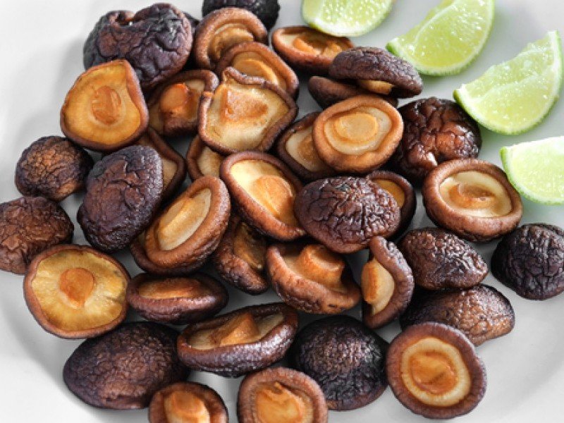 Ciuperci simple la gratar