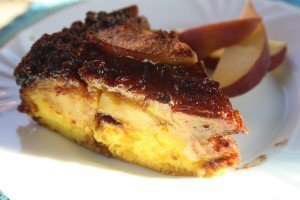 Tort de mere caramelizat