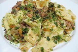 Pappardelle cu ragu de iepure