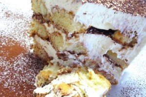 Tiramisu reţetă originala, cu rom si frisca