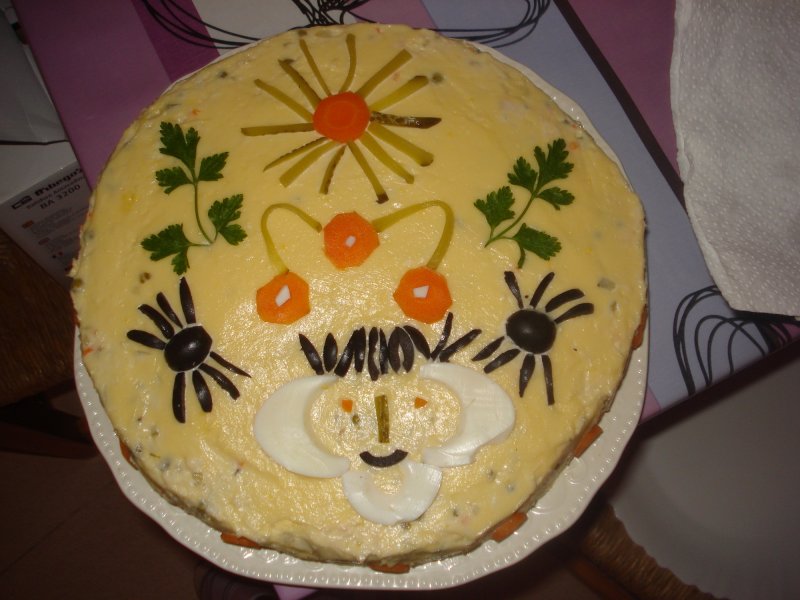 Salata de boeuf cu piept de pui