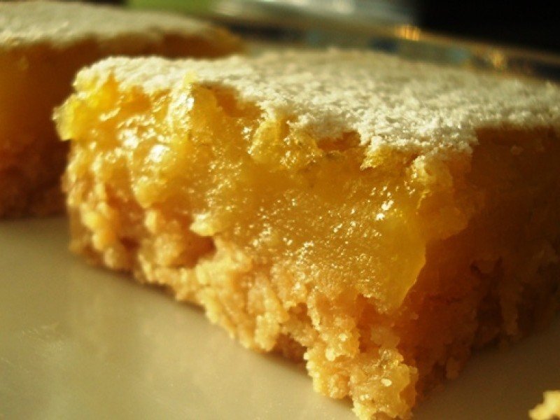 Prajitura Cuburi cu lamaie (lemon squares)