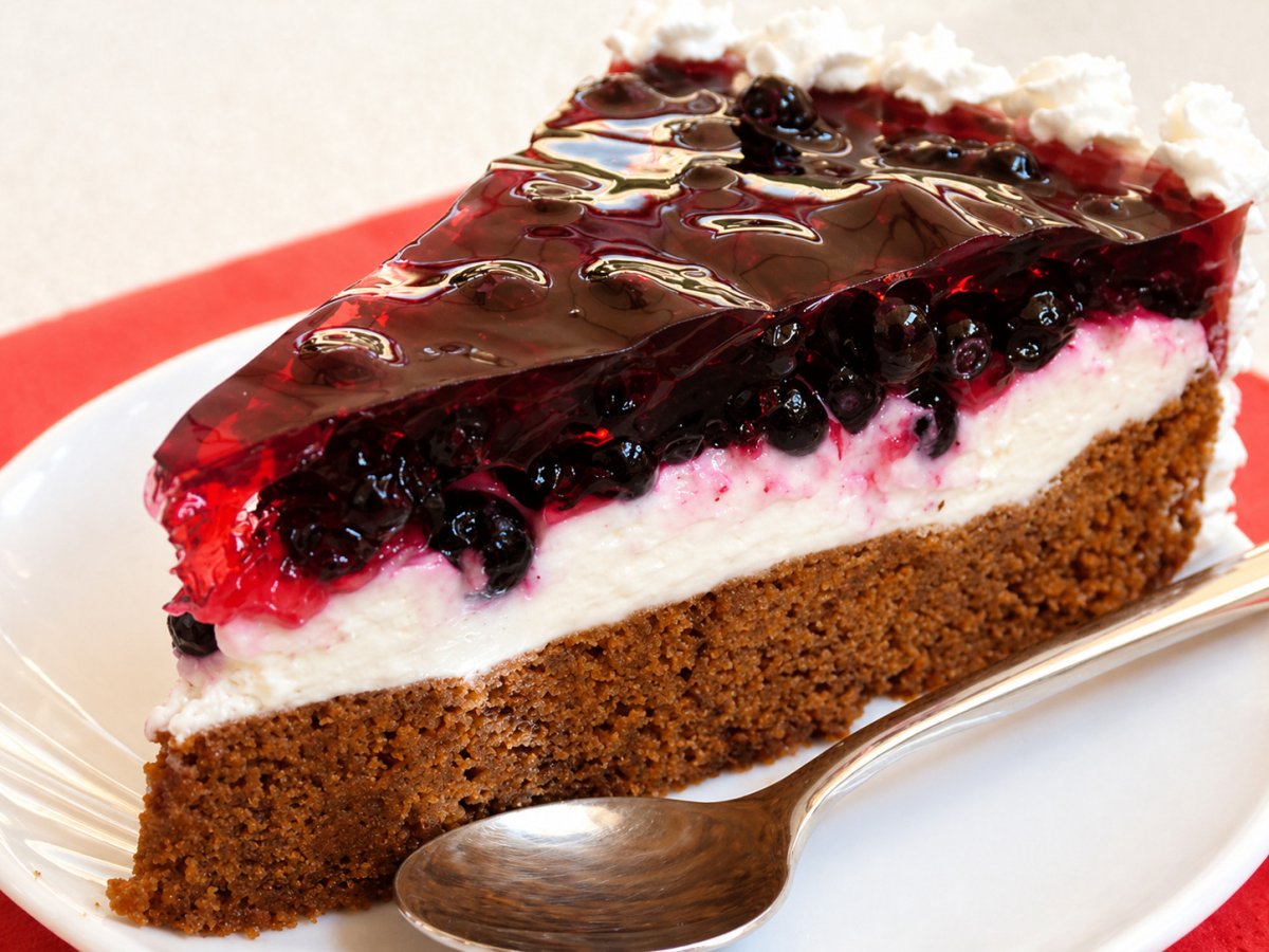 Tarta mascarpone cu afine