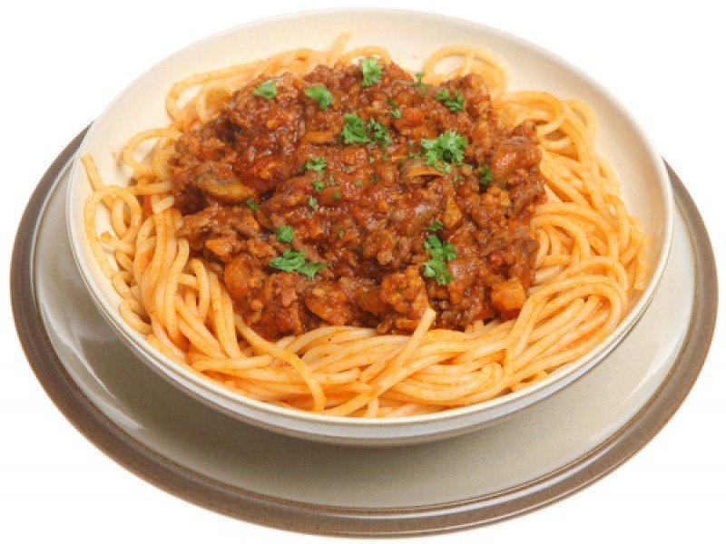 Spaghetti cu rosii si ciuperci