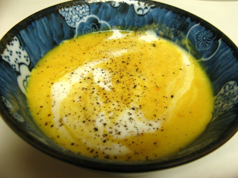 Supa crema de pepene galben