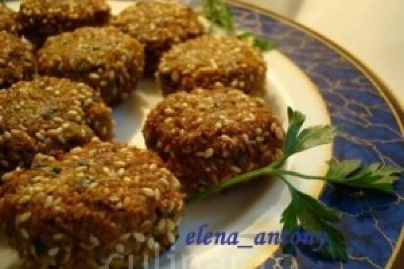 Falafel Sihab - chiftelute naut