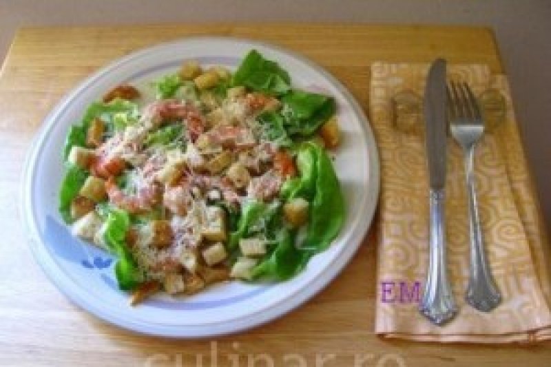 Salata cezar cu creveti