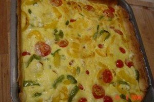 Quiche cu ardei, rosii si mozzarella