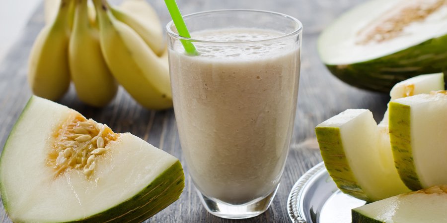 Smoothie de banane si pepene galben