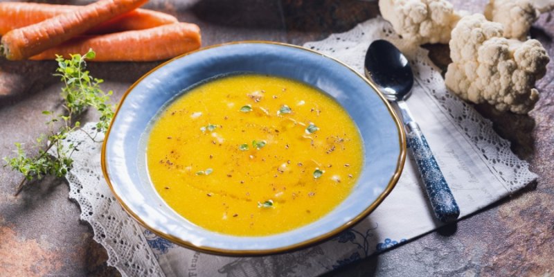 Supa crema de conopida cu morcovi