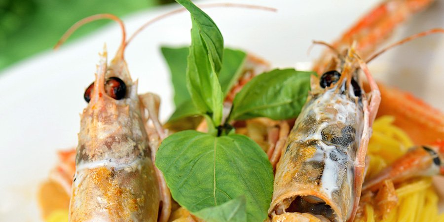 Tagliolini de casa cu langoustine