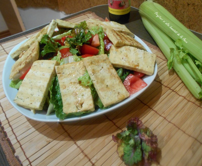 Salata cu tofu