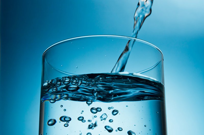 Ce se intampla in corpul tau atunci cand nu bei 9 pahare de apa pe zi