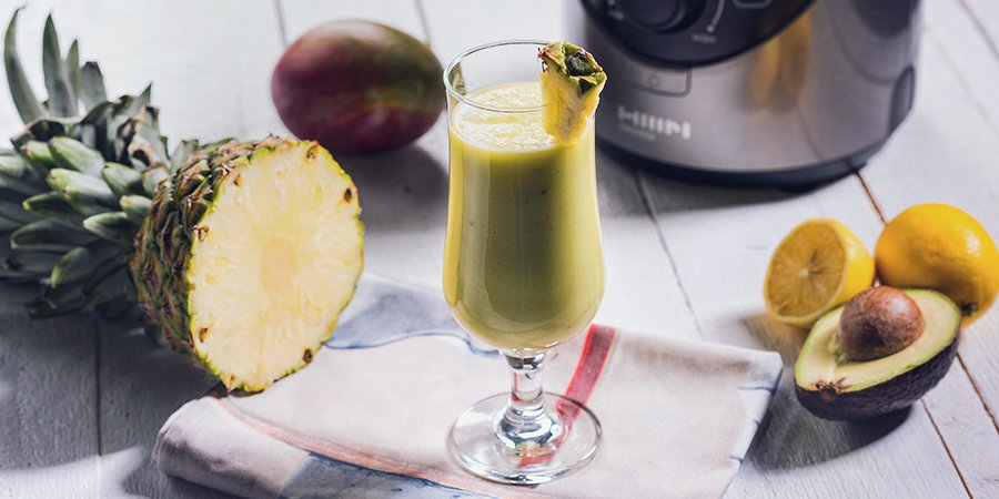 Smoothie de mango si avocado