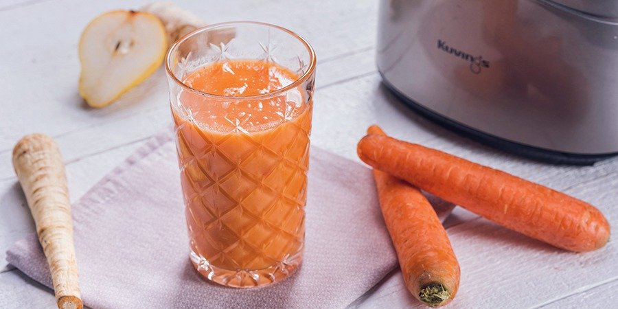 Smoothie cu para, pastarnac si morcovi la Kuvings