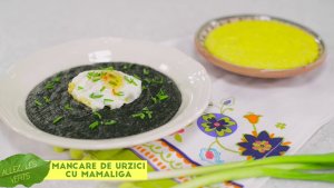 Mancare de urzici cu mamaliga