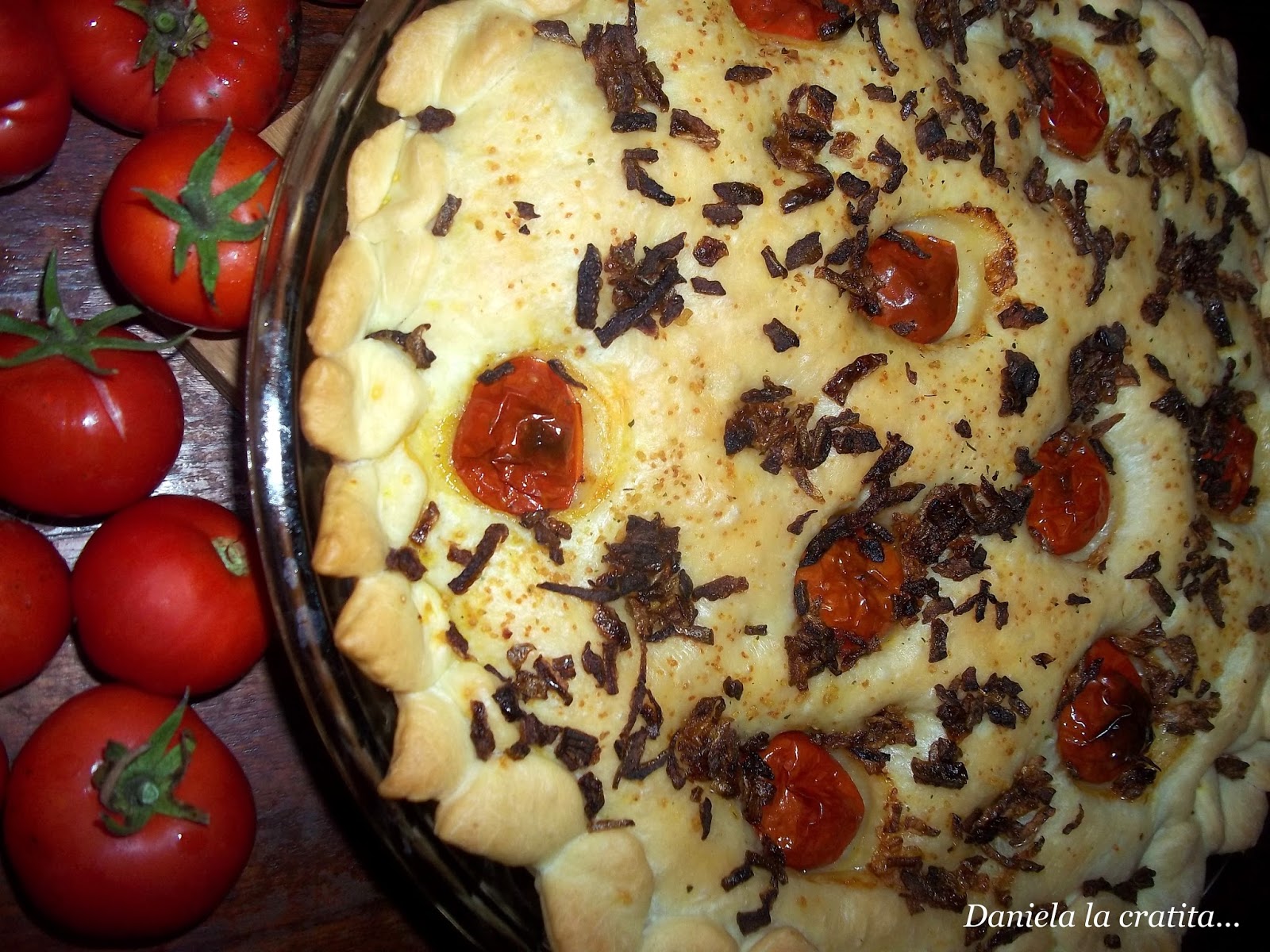 Focaccia cu rosii si ceapa caramelizata