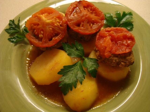 Kafta (chiftele) cu cartofi