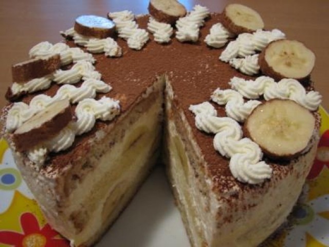 Tort de banane simplu