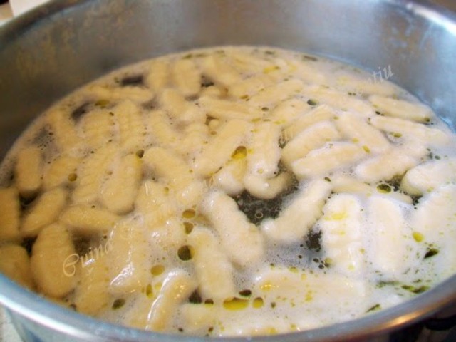 Gnocchi cu branza de vaci