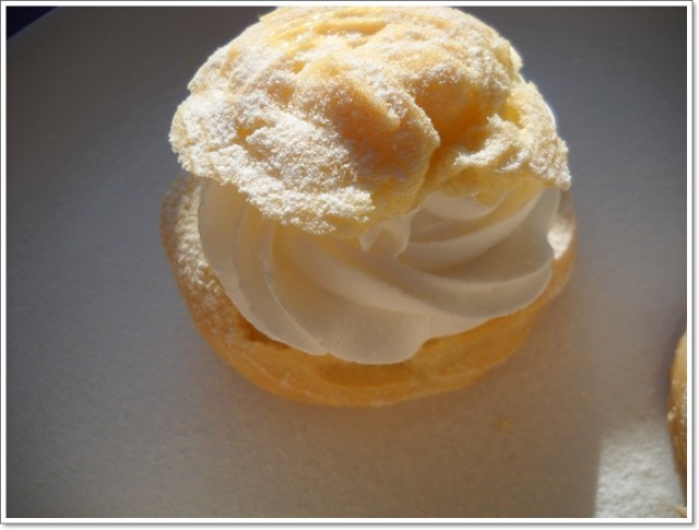 Choux a la creme