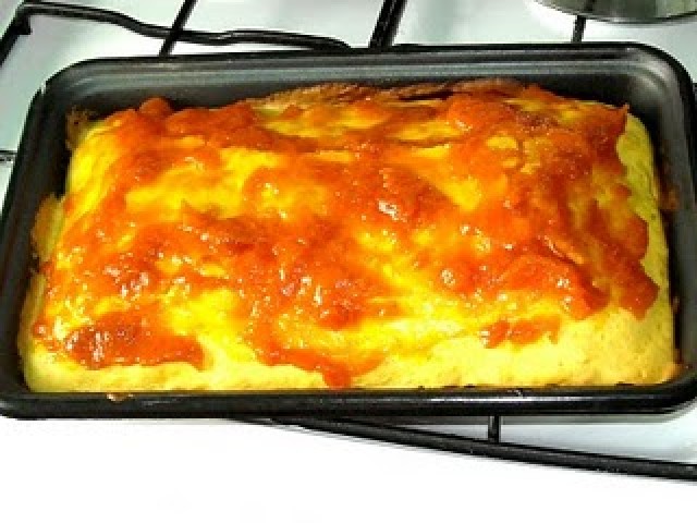 Prajitura cu dulceata de caise