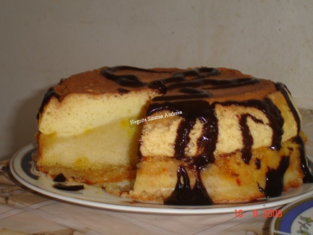 Tort crema de zahar ars