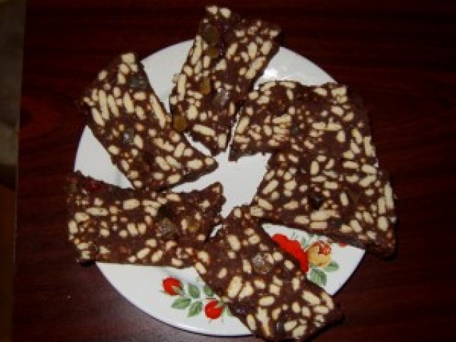 Salam de biscuiţi reţetă cu  biscuiti crocanti