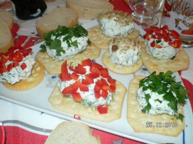 Biscuiti aperitiv