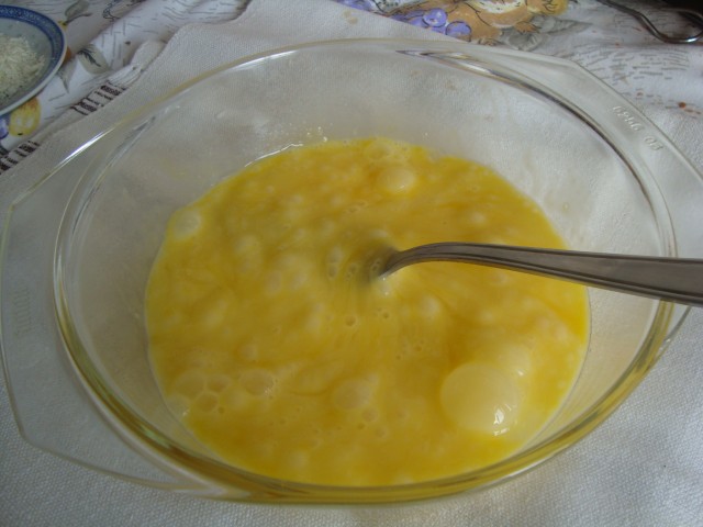 Omleta dulce cu nectarine