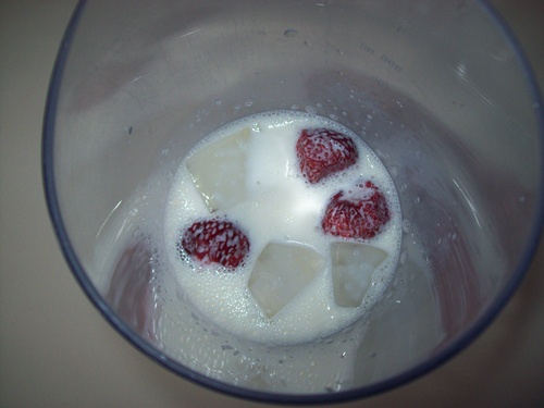 Milkshake de capsuni