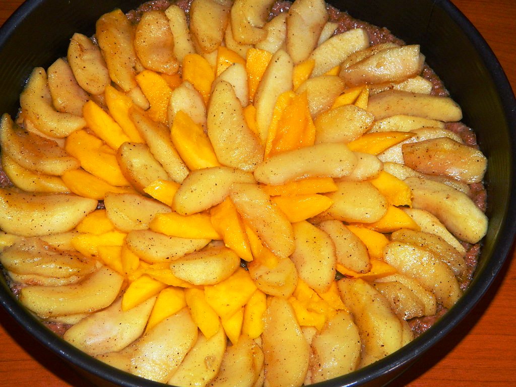 Prajitura cu mere si mango