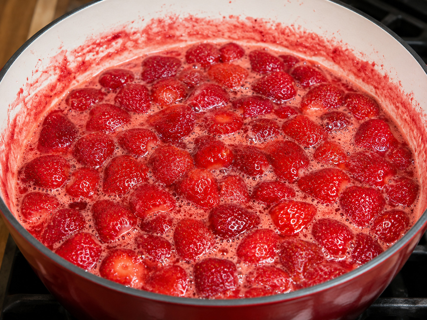Dulceata si sirop de capsuni