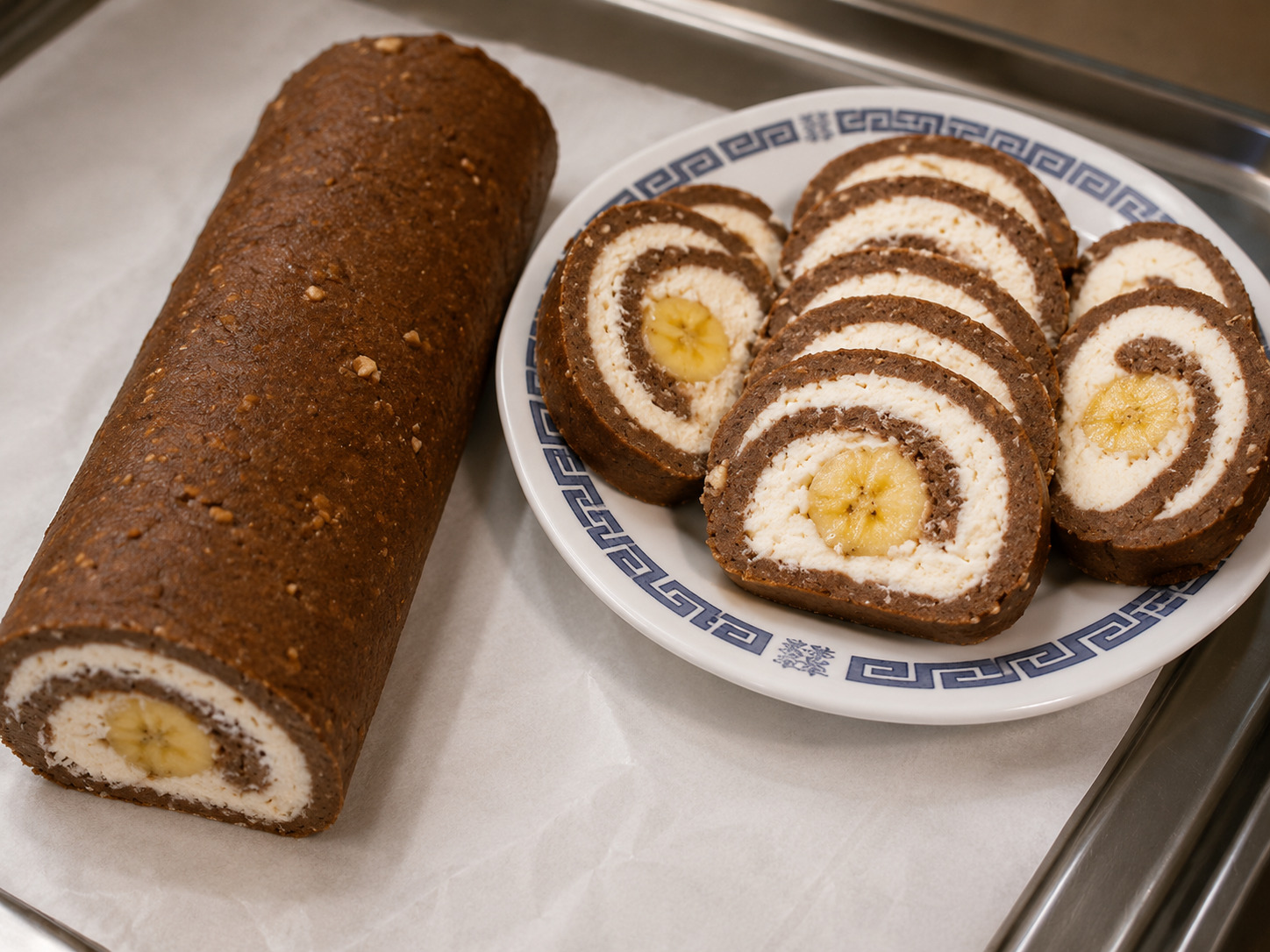 Rulada de biscuiti cu banane