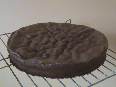 Tort Padurea Neagra cu visine si ciocolata