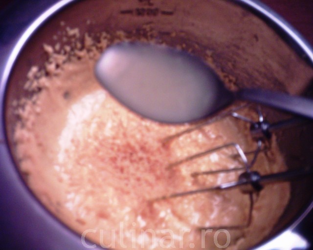 Prajitura-budinca de lamaie, cu mousse de ciocolata