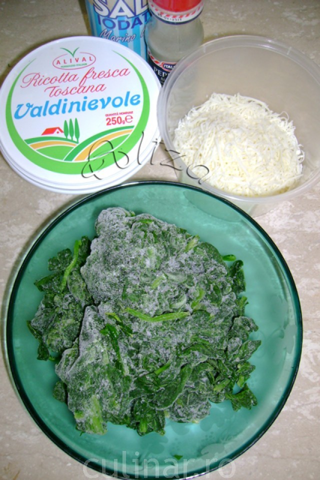 Clatite cu spanac si ricotta