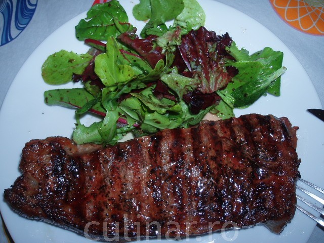 Salata de frunze tinere